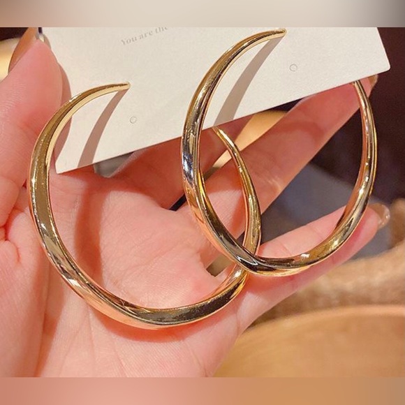Jewelry - Gold Hoop Earrings